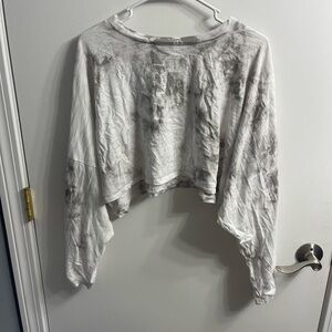 American Eagle Outfitters White and Gray Tie-Dye Blouse